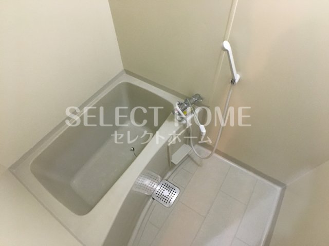 バス・シャワールーム　日々の暮らしに欠かせないお風呂です