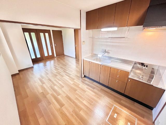 キッチン　キッチン１