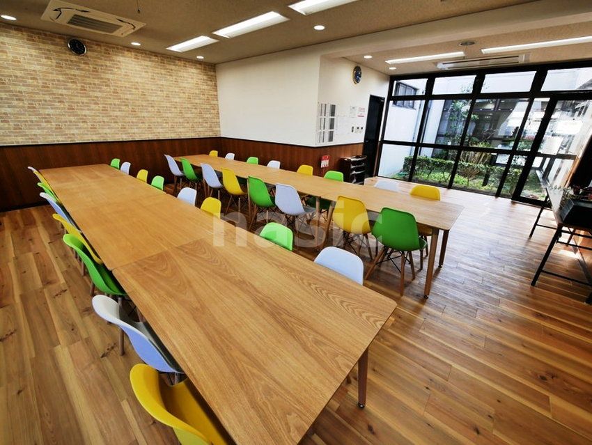 キッチン　食堂(2018年2月にリニューアル)