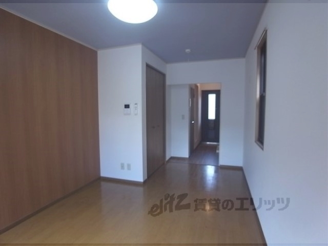 居室・リビング　洋室