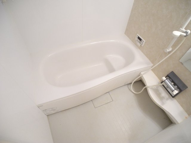 バス・シャワールーム　※類似物件写真、現況優先※