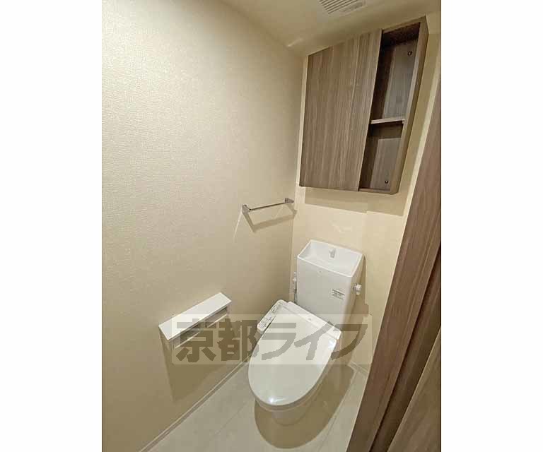 トイレ　洗浄機能付きトイレです。