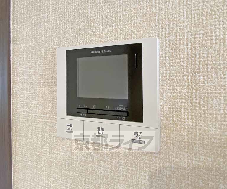 セキュリティ　モニターで来客確認できるので安心です。