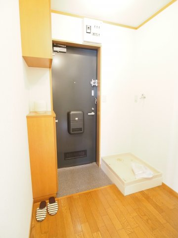 玄関　フラットで使いやすい玄関
