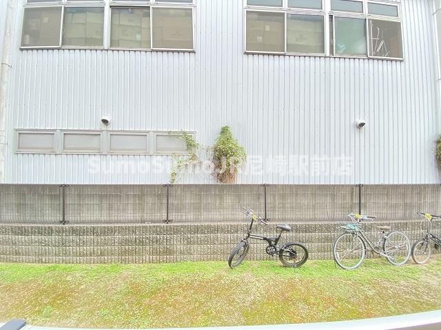 庭　お庭で自由な時間を過ごせます