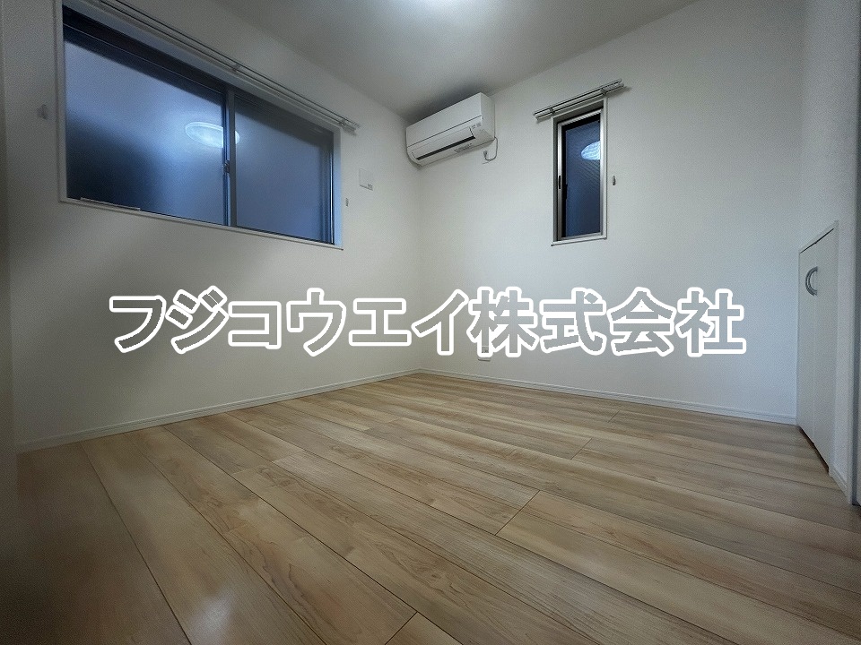 その他　洋室5帖