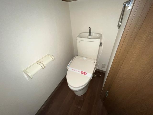 トイレ　シャワー付トイレ