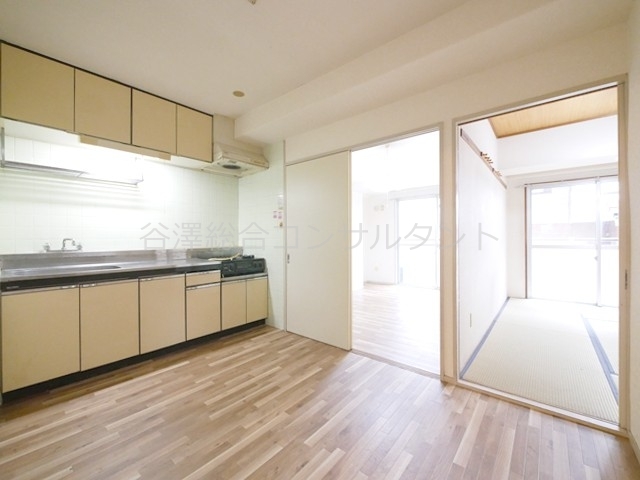 居室・リビング　ダイニングキッチン