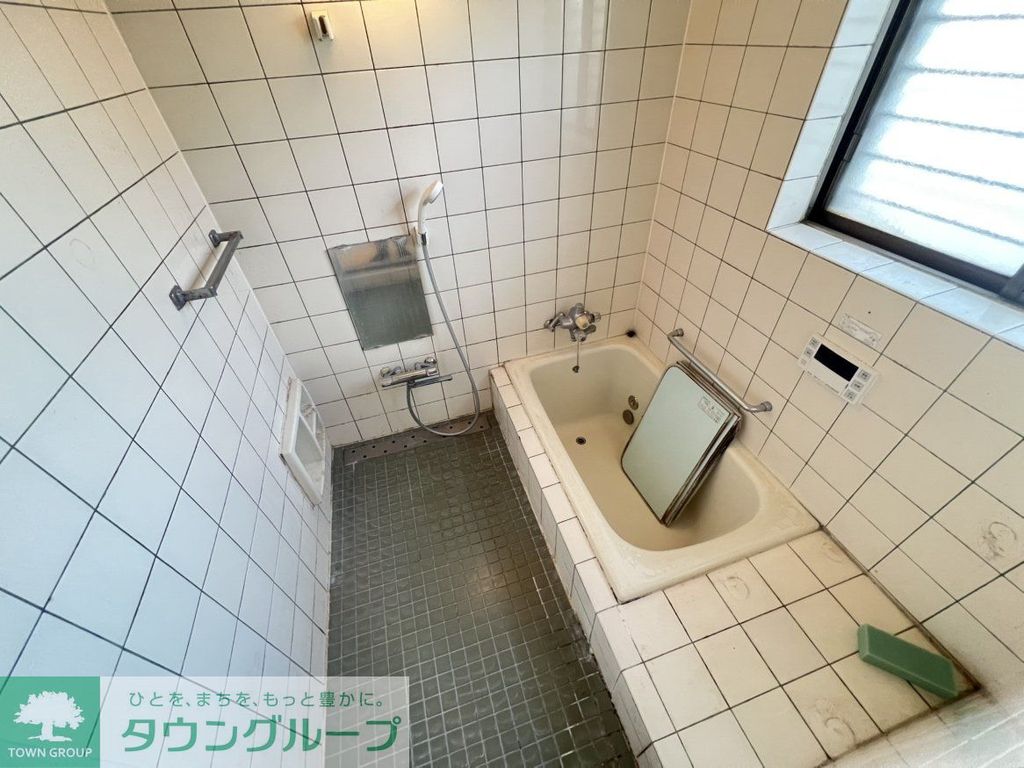 バス・シャワールーム　バス