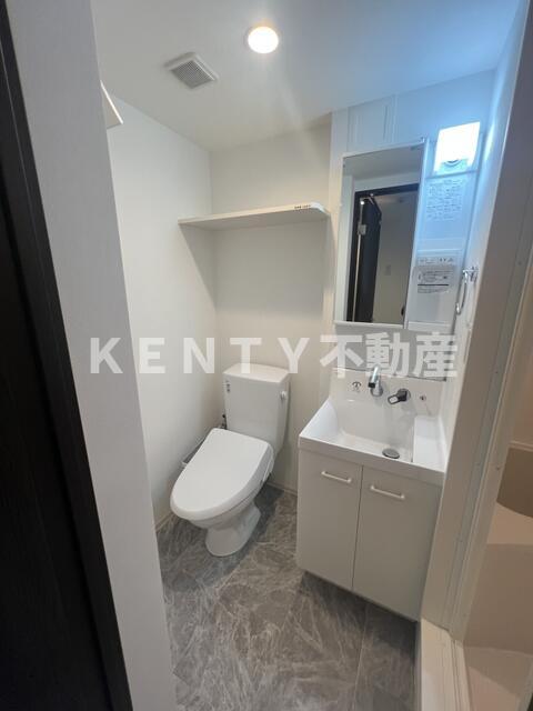 洗面設備　広い洗面スペース