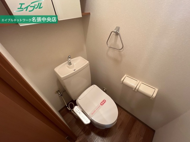 トイレ　同物件別室画像