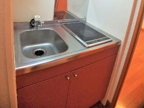 キッチン　設備・使用は号室により異なる為、現況を優先致します。