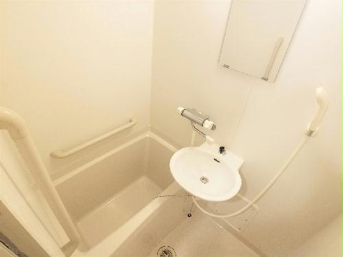 バス・シャワールーム　設備・使用は号室により異なる為、現況を優先致します。