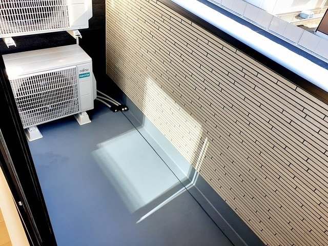 バルコニー　広々としたバルコニーです