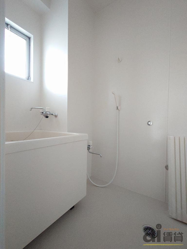 バス・シャワールーム　同仕様写真