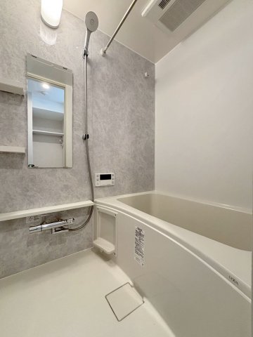 バス・シャワールーム　お風呂です