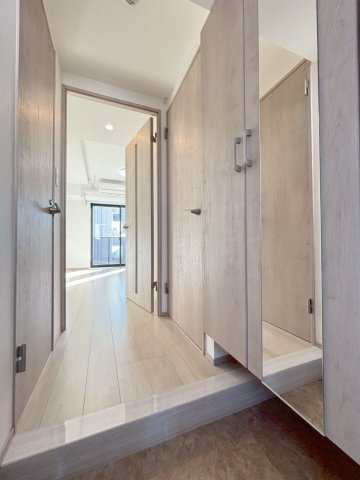 玄関　ゆったりとした玄関です