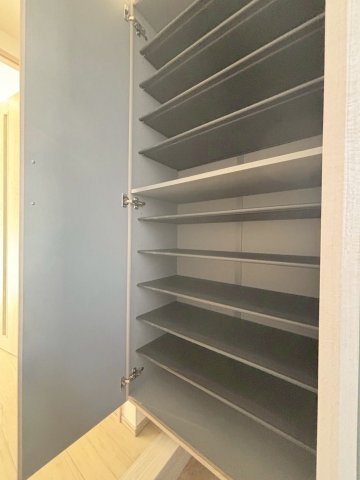 その他　シューズボックスです