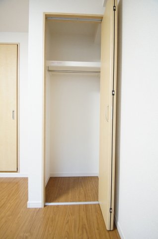 収納　クローゼット