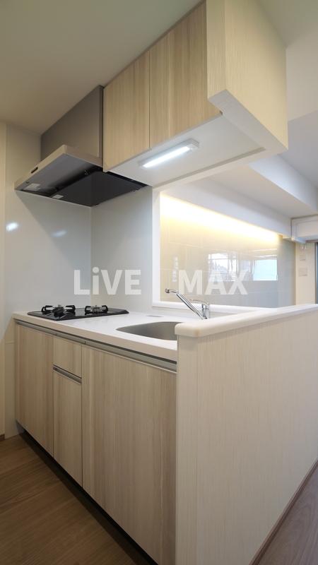 キッチン　反転タイプ