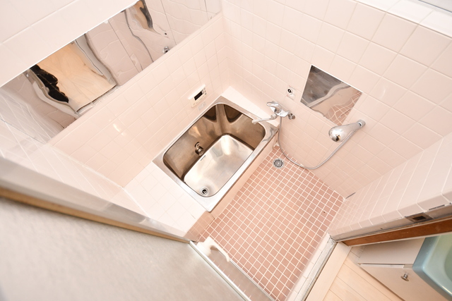 バス・シャワールーム　お風呂