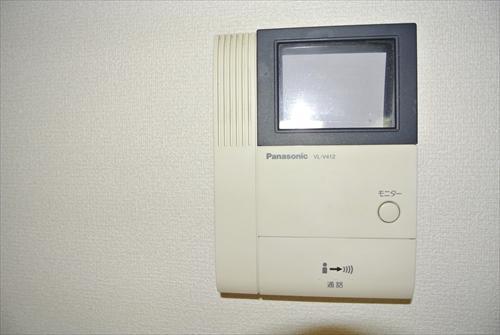 セキュリティ　モニター付きインターホン