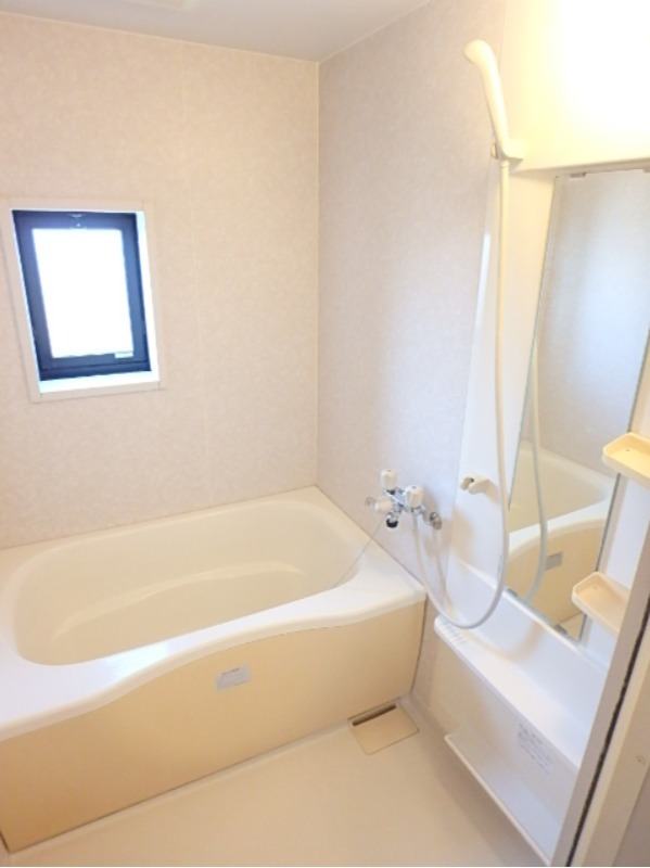 バス・シャワールーム　図面と現状に相違がある場合には現状を優先