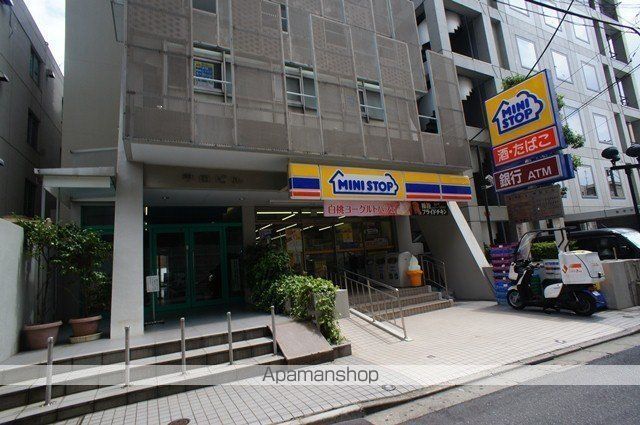 コンビニ　ミニストップ（コンビニ）まで240m