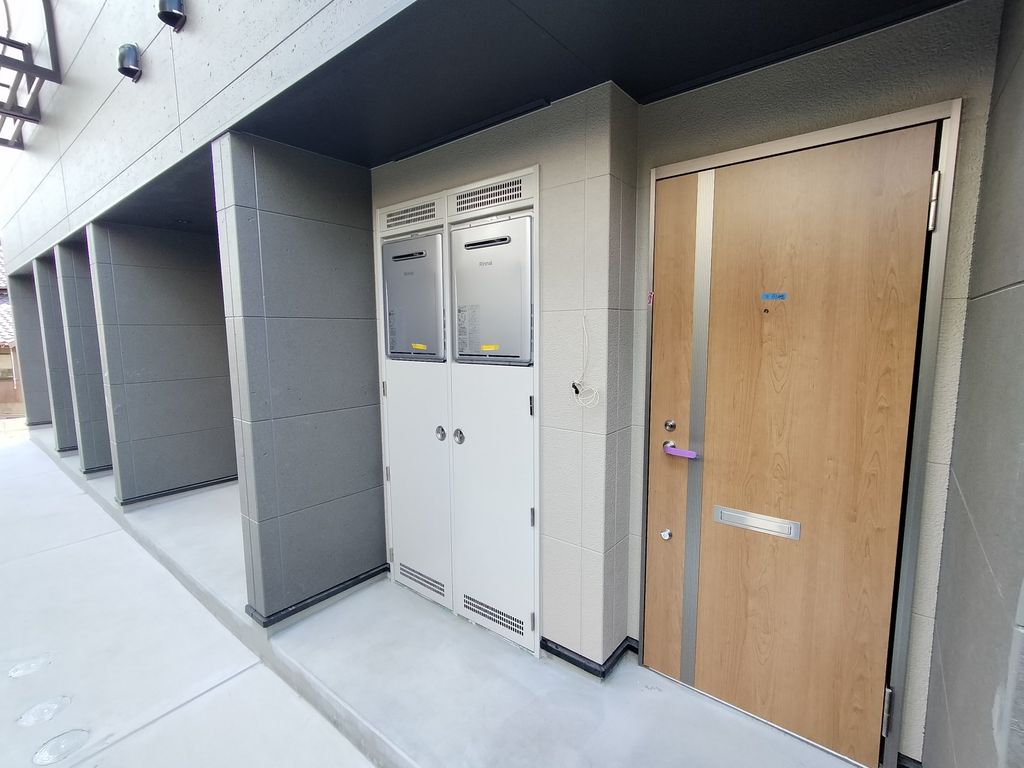 エントランス　エントランス