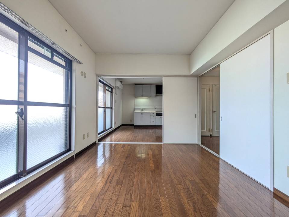 居室・リビング　リビング