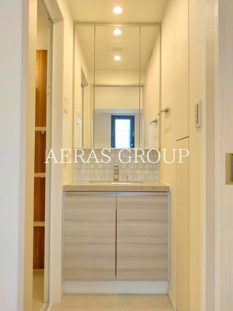 洗面設備　同仕様