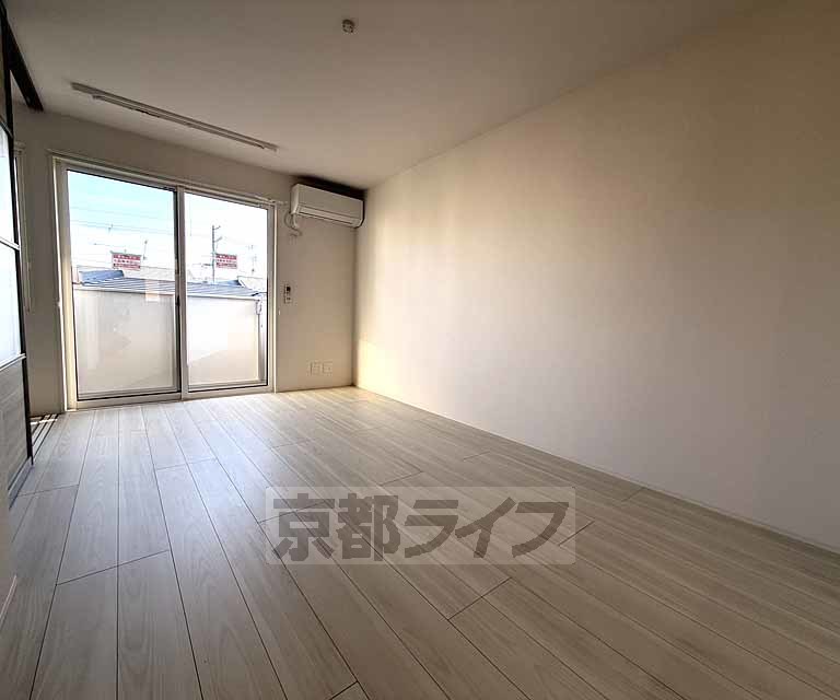 居室・リビング　２０２６年築、設備充実物件