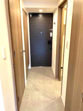 玄関　※別部屋参考写真