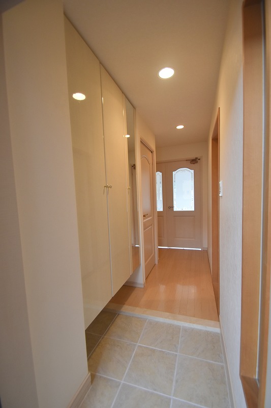 玄関　ヴェルディ矢賀弐番館