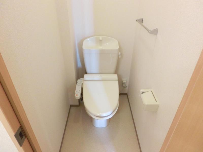 トイレ　同タイプの写真です。