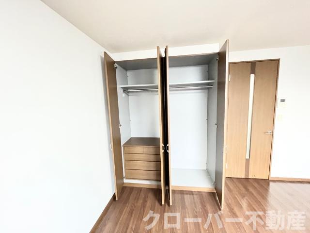 収納　クローゼット