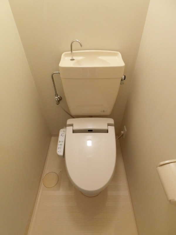 トイレ　図面と現状に相違がある場合には現状を優先