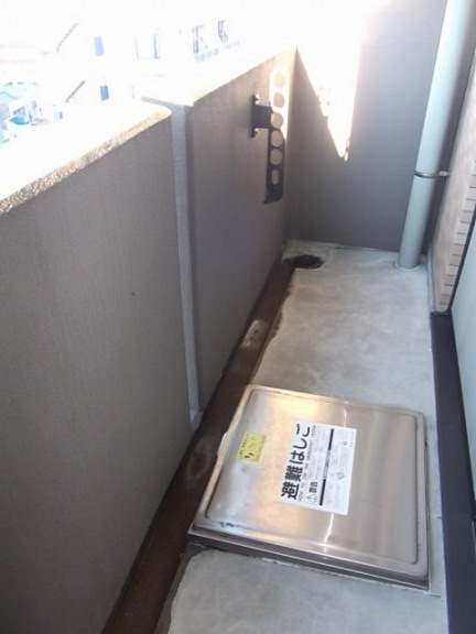 バルコニー　「バルコニー」