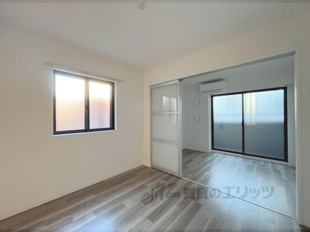 居室・リビング　居室