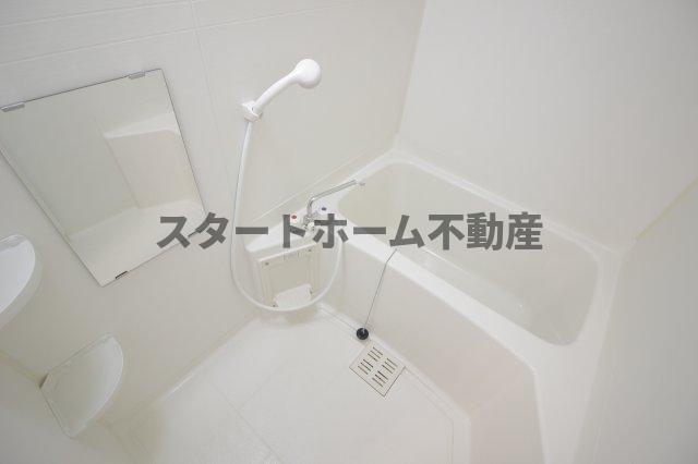 バス・シャワールーム　日々の疲れを癒すお風呂付です