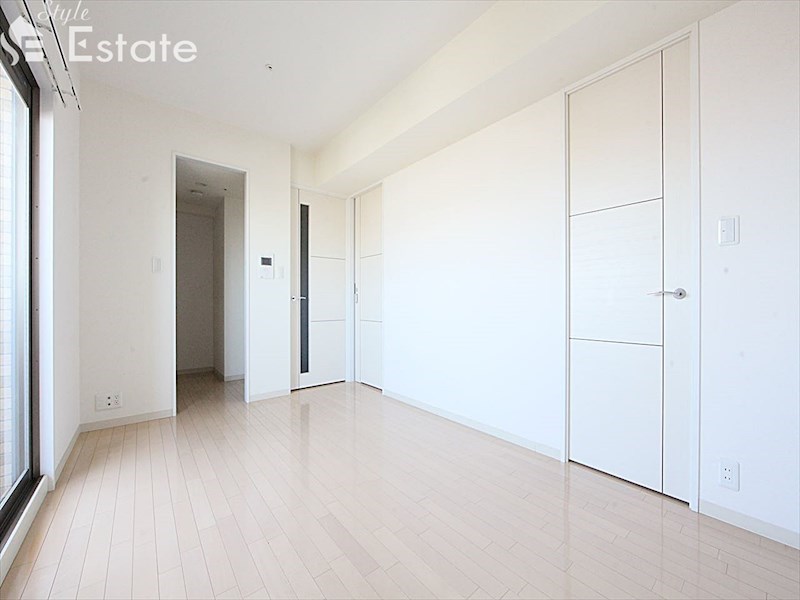 居室・リビング　内装