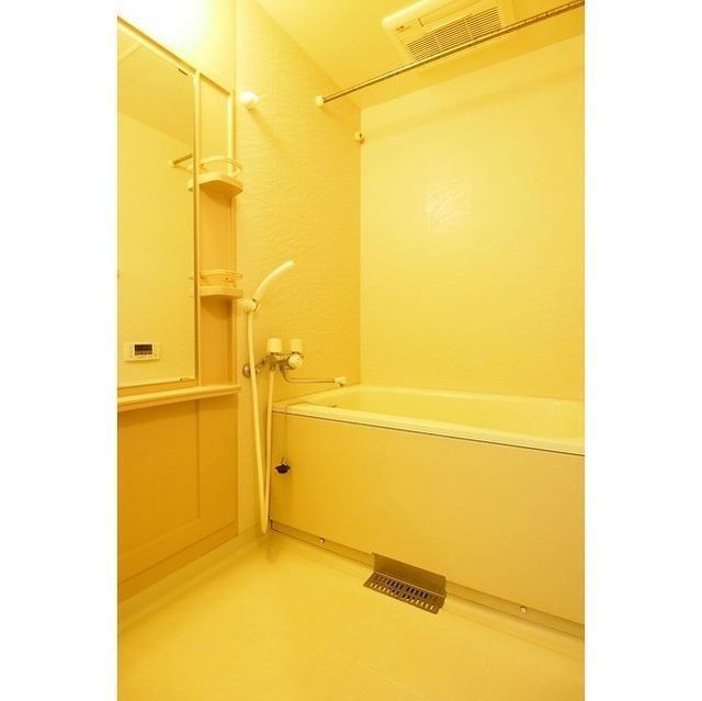 バス・シャワールーム　追い焚き、浴室乾燥機