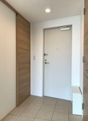 玄関　別タイプ部屋　参考写真です