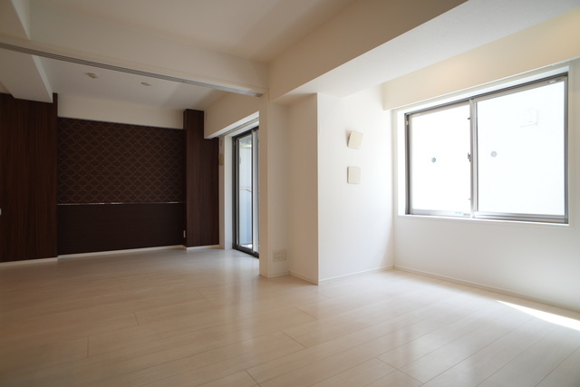 居室・リビング　ＬＤＫ～洋室・２０２５年３月撮影