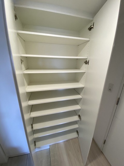 玄関　シューズボックス付き