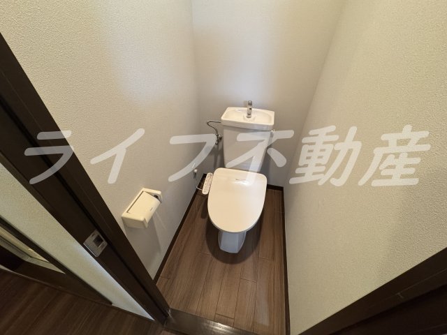 トイレ　トイレもきれいです