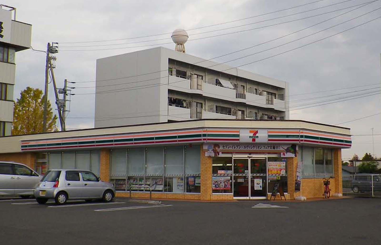 コンビニ　セブンイレブン徳島鮎喰町店（コンビニ）まで342m