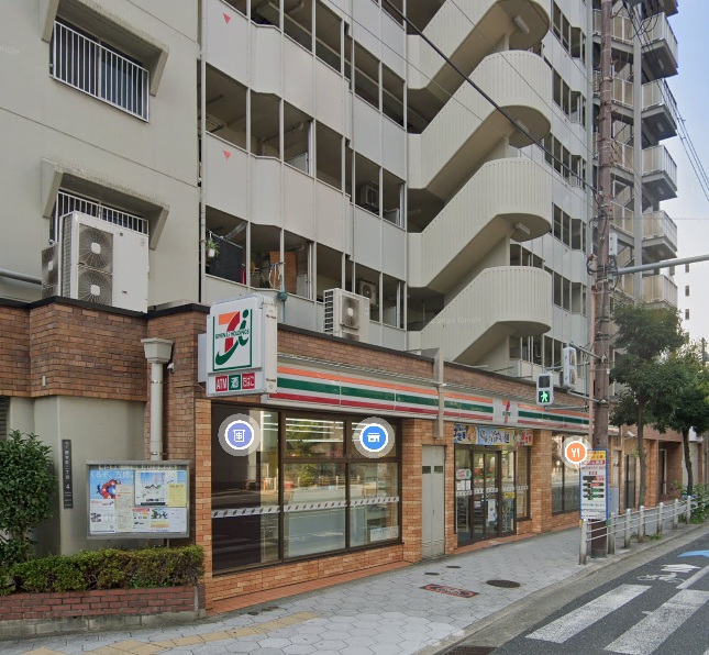 コンビニ　セブンイレブン大阪西本町2丁目店（コンビニ）まで165m