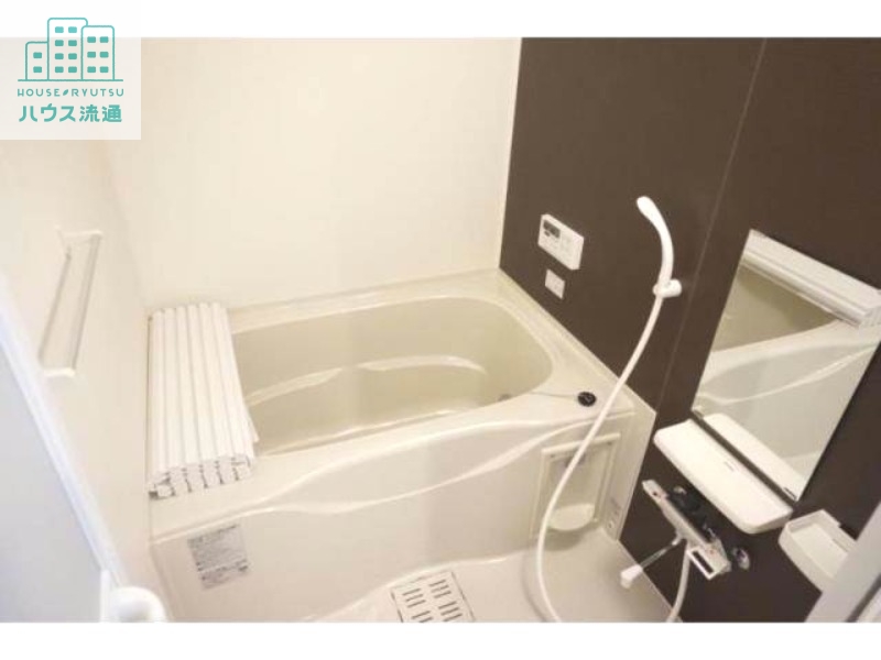 バス・シャワールーム　※別号室の写真になります。