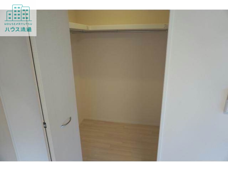収納　※別号室の写真になります。